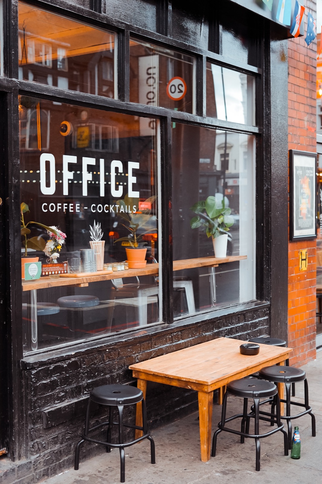 Choosing the Right Location for Your Coffee Shop: Destination vs. Convenience